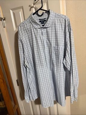 Claiborne Light Blue & White Checked Button-Down Shirt